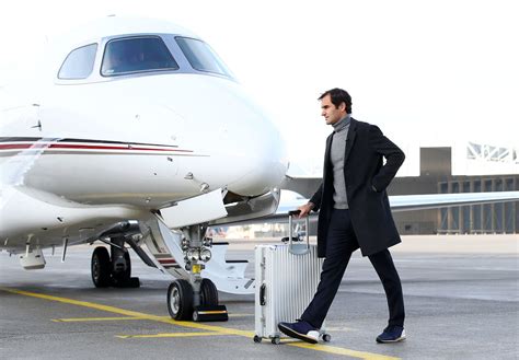 Executive Traveller .